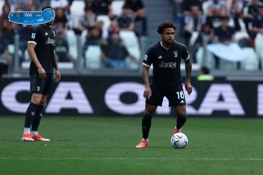 Những bước đi trên thị trường chuyển nhượng làm ảnh hưởng đến sức mạnh CLB